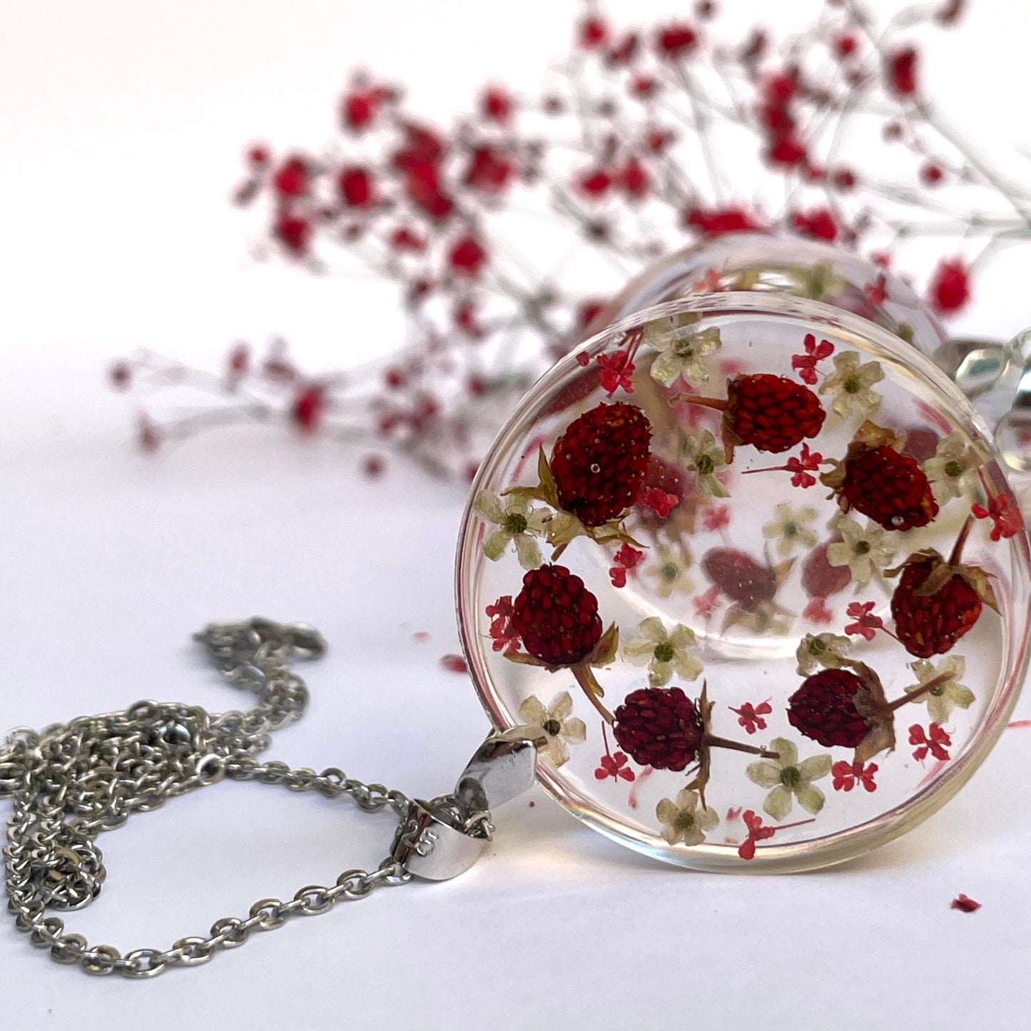 Strawberry necklace pendant