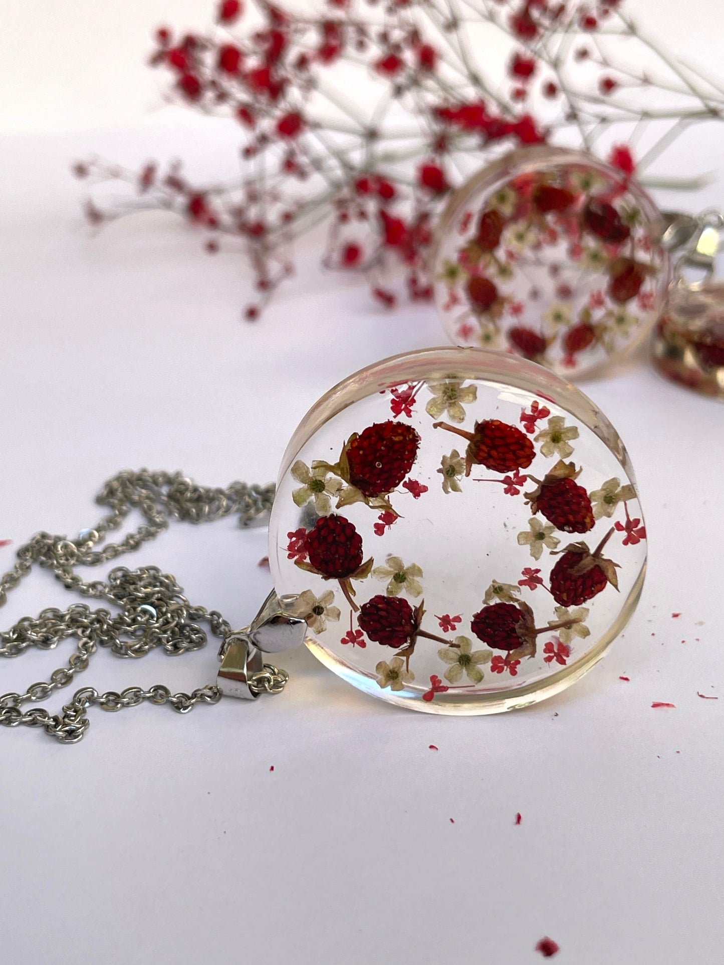 Strawberry necklace pendant