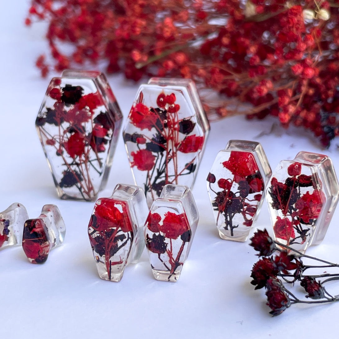 Red and dark flower coffin shape transparent ear gauges