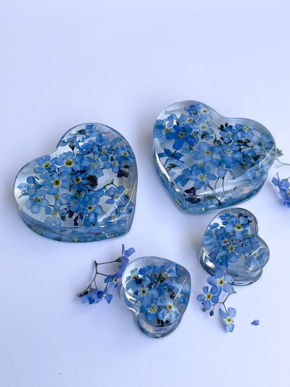 Forget me not transparent flower Heart shaped ear gauges