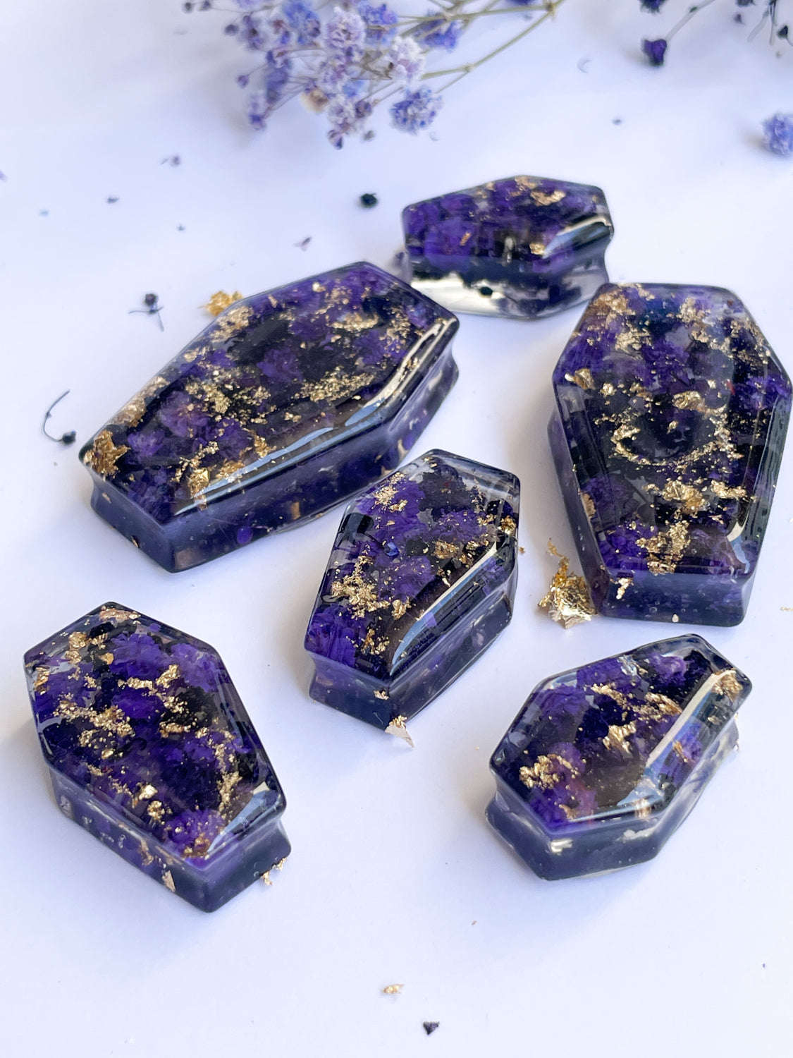 Gold flake and Purple flower coffin shape transparent ear gauges