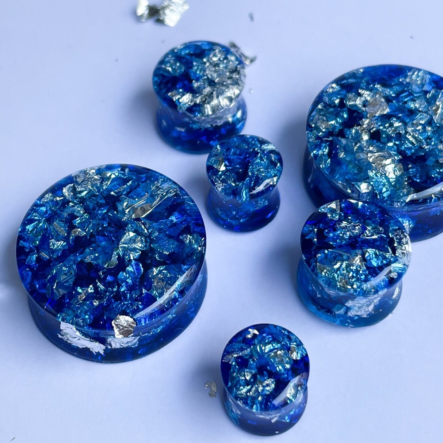 Blue resin and silver colour flake ear gauges